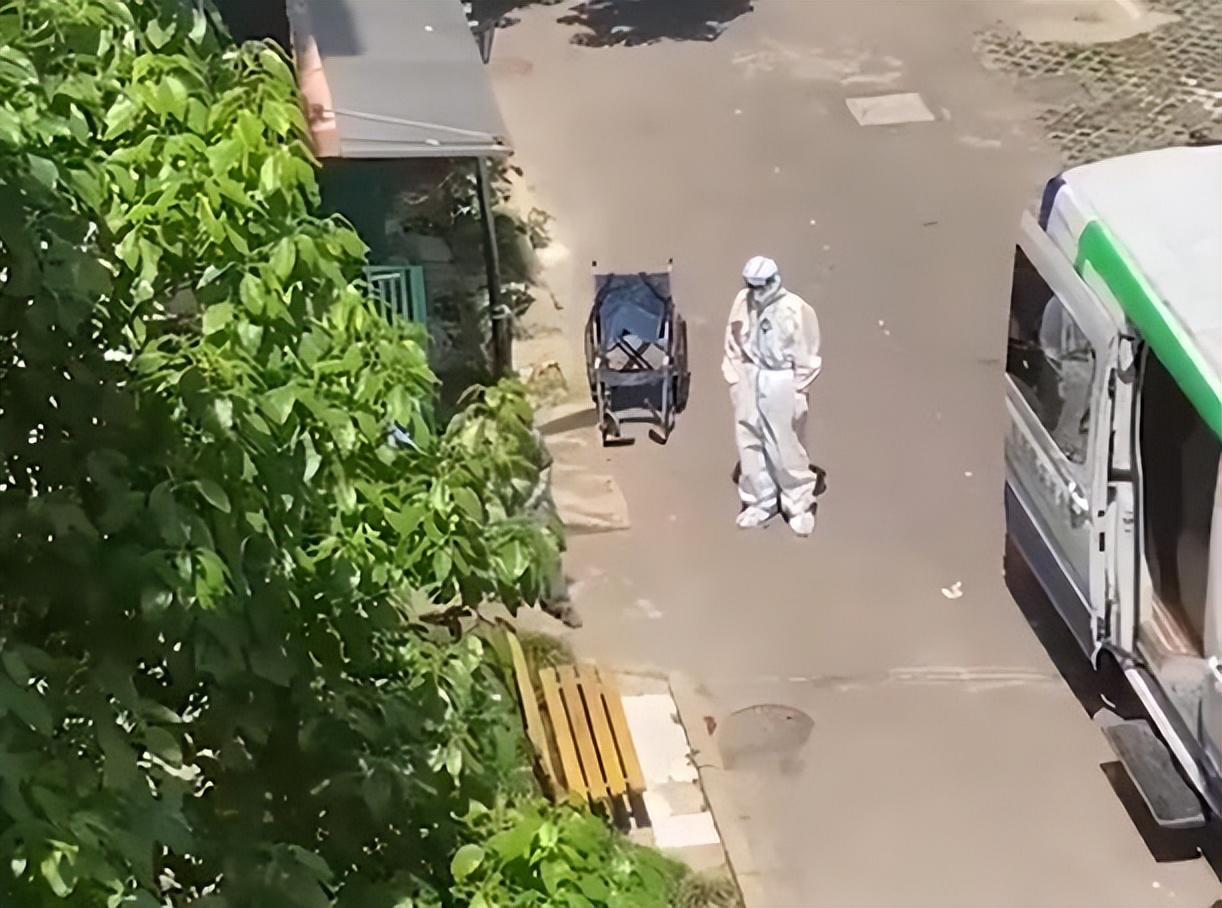 上海最新隔离通知(上海隔离病人)