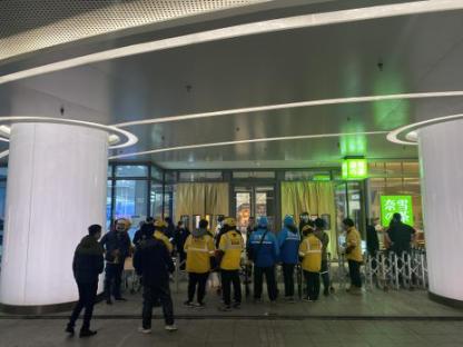 河南郑州多家商场暂停营业/郑州 商场