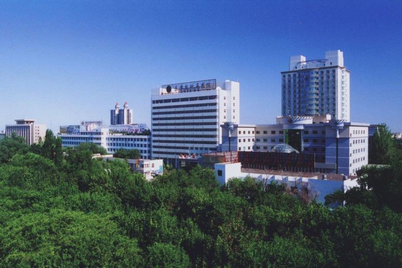【石河子大学医学院，石河子大学医学院院长】