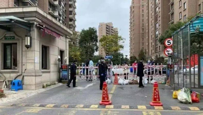长春:核检期间所有人不出封闭小区