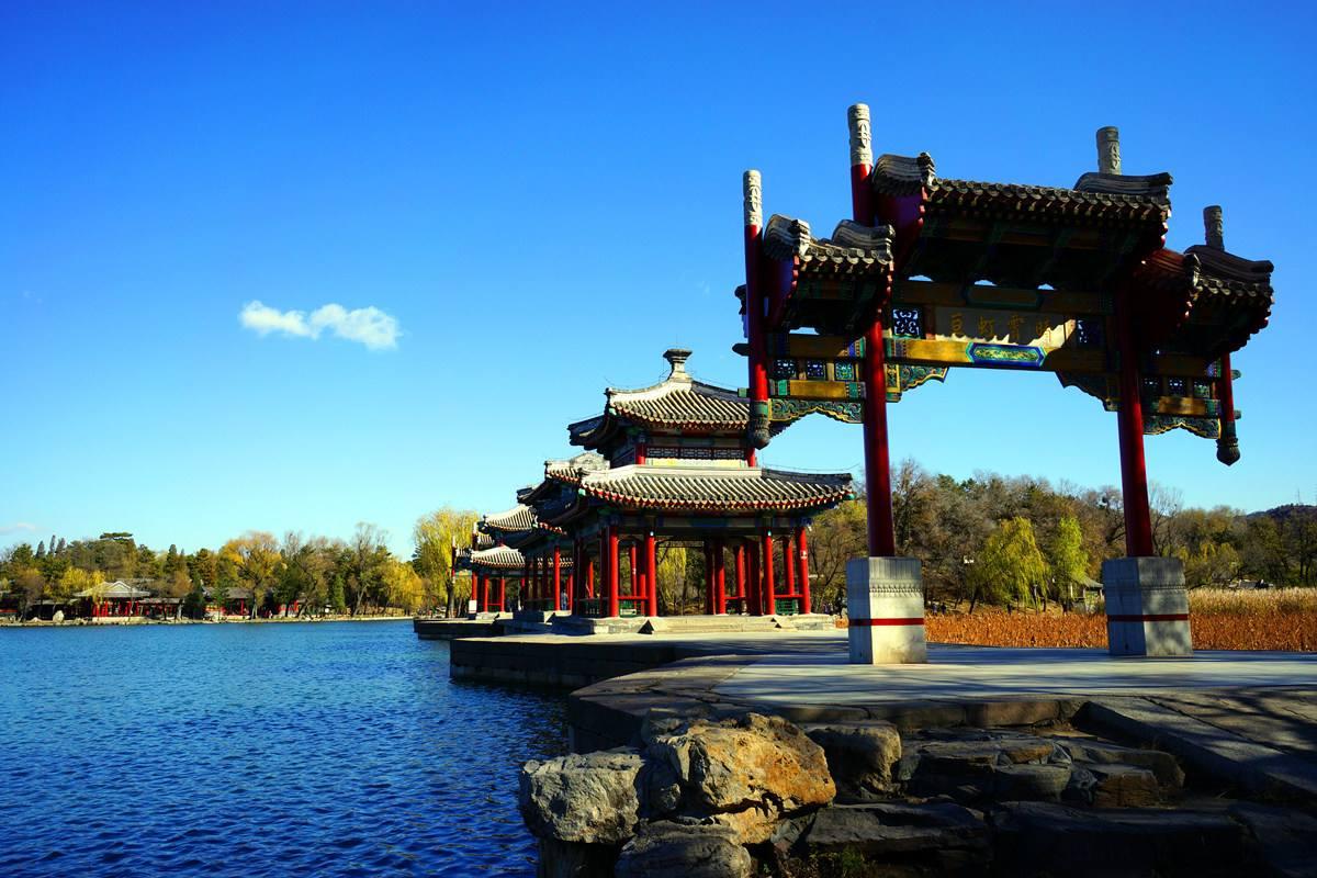 【北京5地升级中风险地区，北京中暑风险提示】