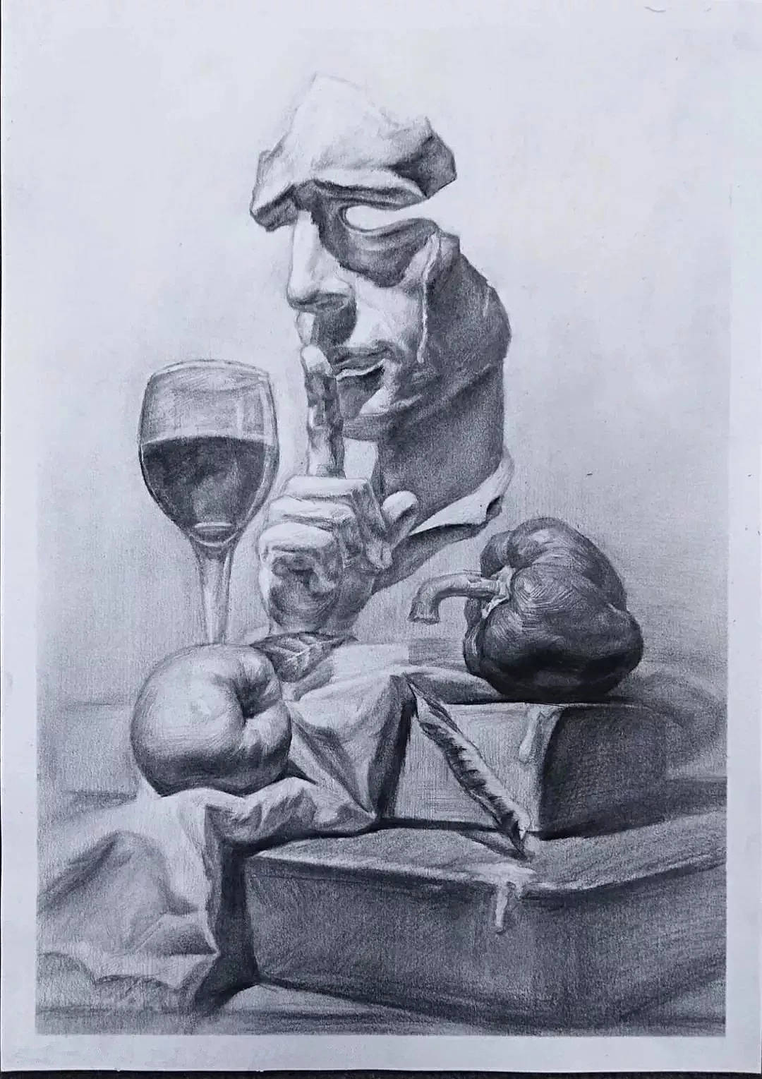 西安1工作人员确诊/人体结构几何体速写