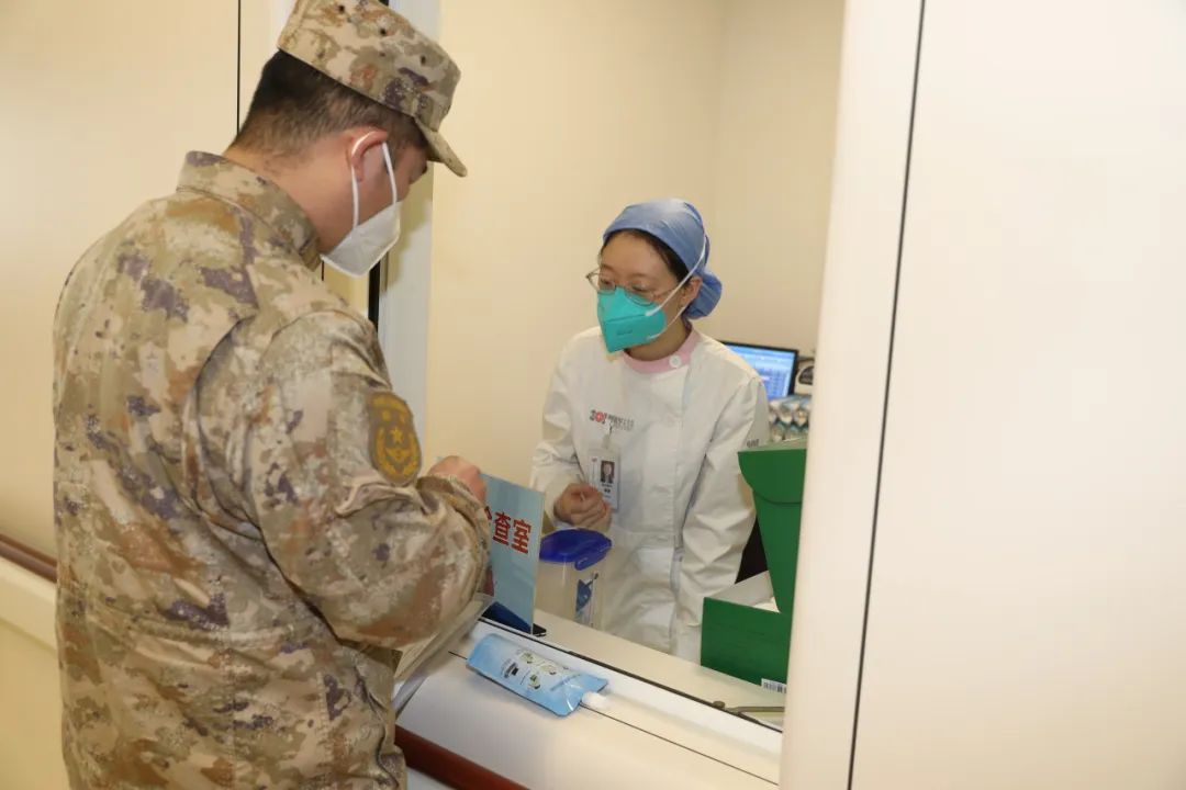官方：除特殊场所外不查验健康码/军人出入不健康场所的检查