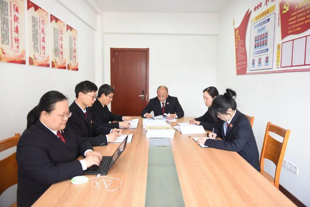 上海本轮疫情阳性超7.3万例(上海浙江江苏为同一起关联疫情)