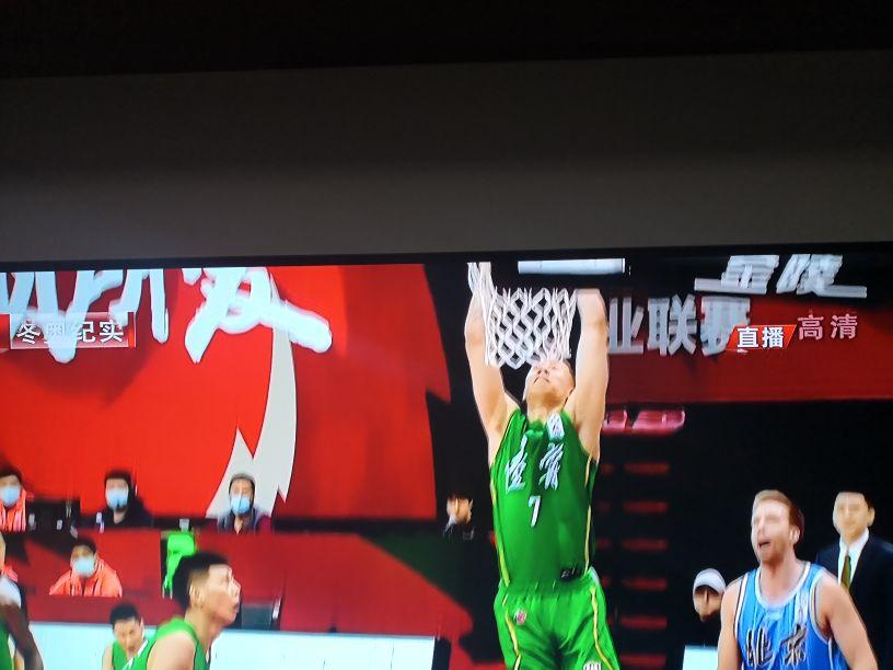 31省新增15例确诊本土1例在辽宁/31省增本土104例