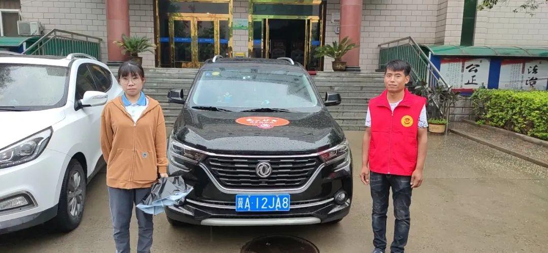 石家庄火车站暂停进站乘车/石家庄火车站进站口